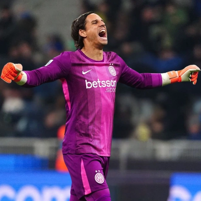 cover of the auction item