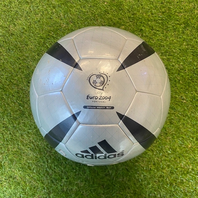 cover image of the auction item