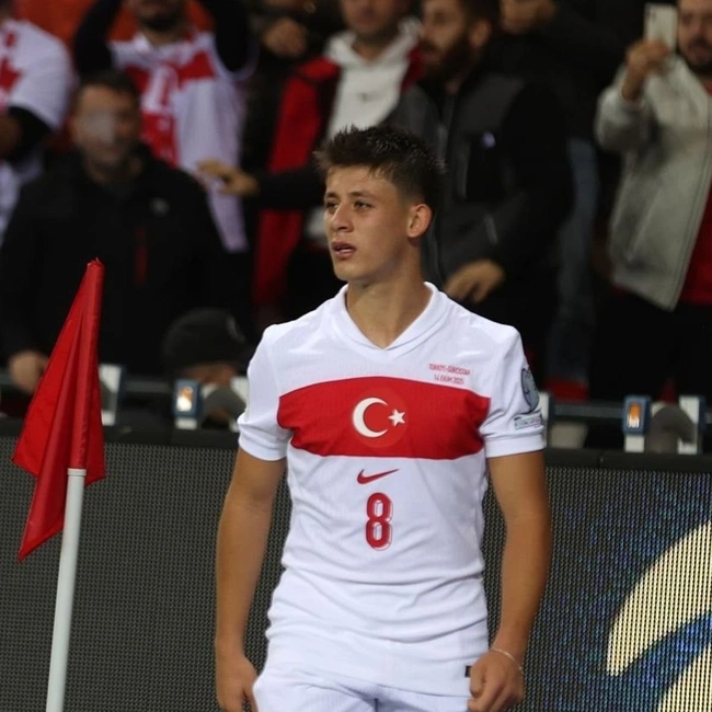 cover of the auction item