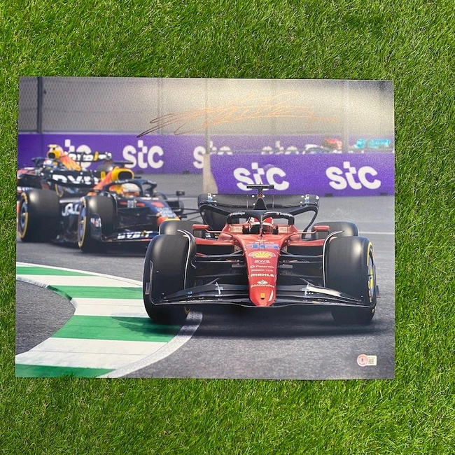 cover image of the auction item