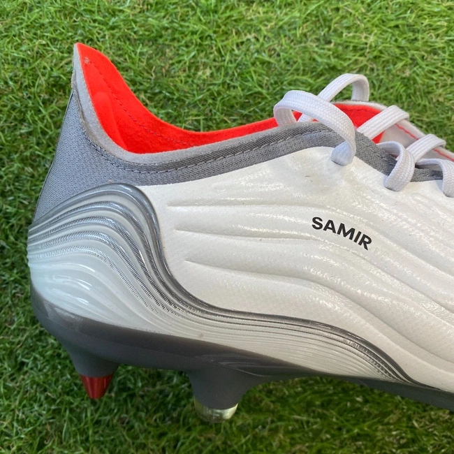 cover of the auction item