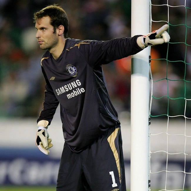 cover image of the auction item