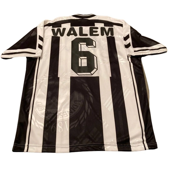 cover image of the auction item