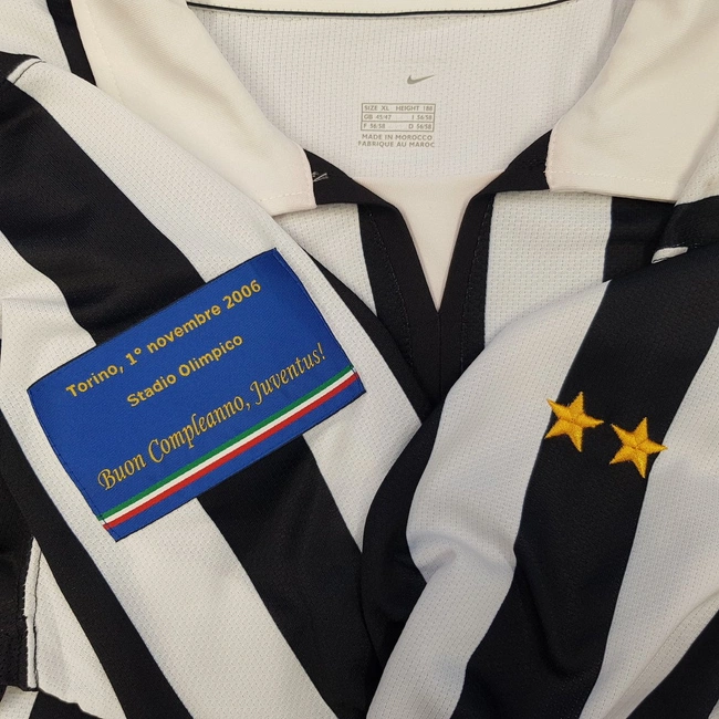 cover image of the auction item