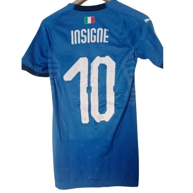 cover image of the auction item