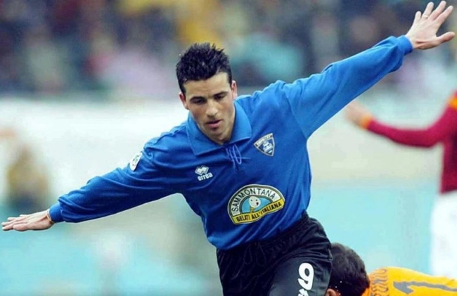 cover image of the auction item