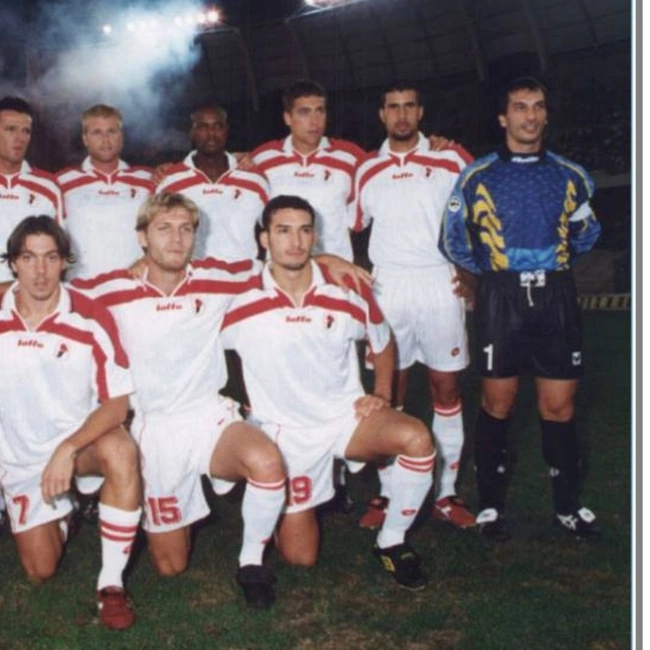 cover image of the auction item