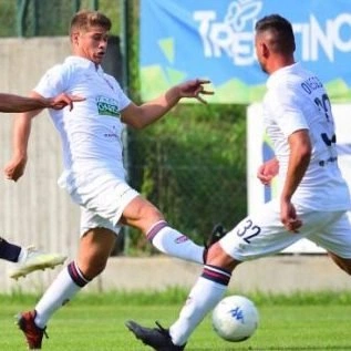 cover image of the auction item